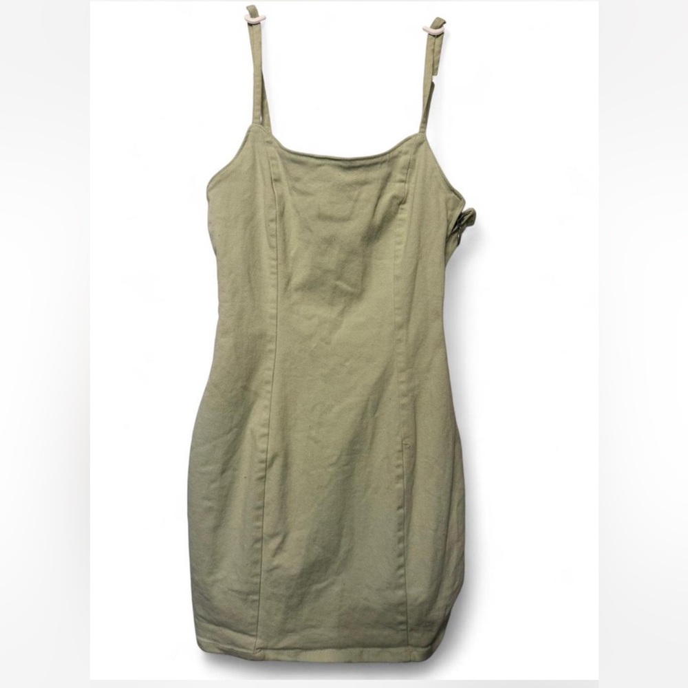 H&M Divided Mint Green Top